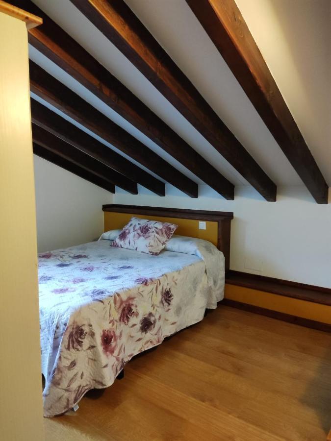 Apartamentos LLave de Santillana Santillana del Mar Exterior foto