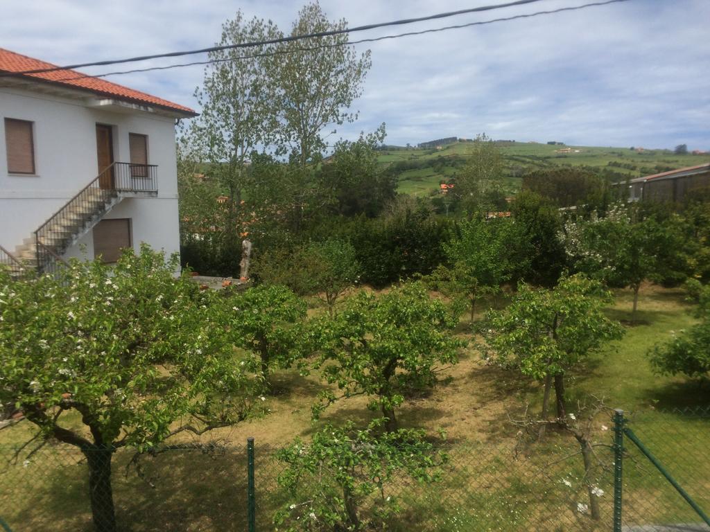 Apartamentos LLave de Santillana Santillana del Mar Exterior foto