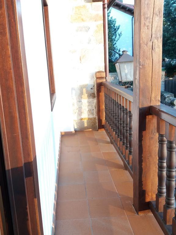 Apartamentos LLave de Santillana Santillana del Mar Exterior foto