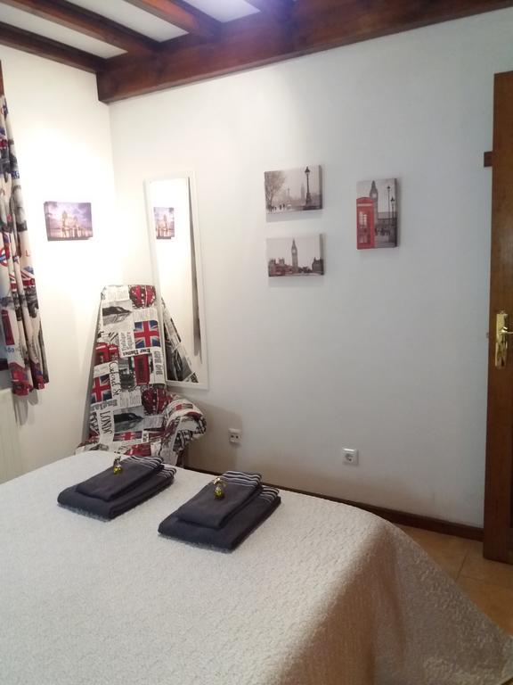 Apartamentos LLave de Santillana Santillana del Mar Exterior foto